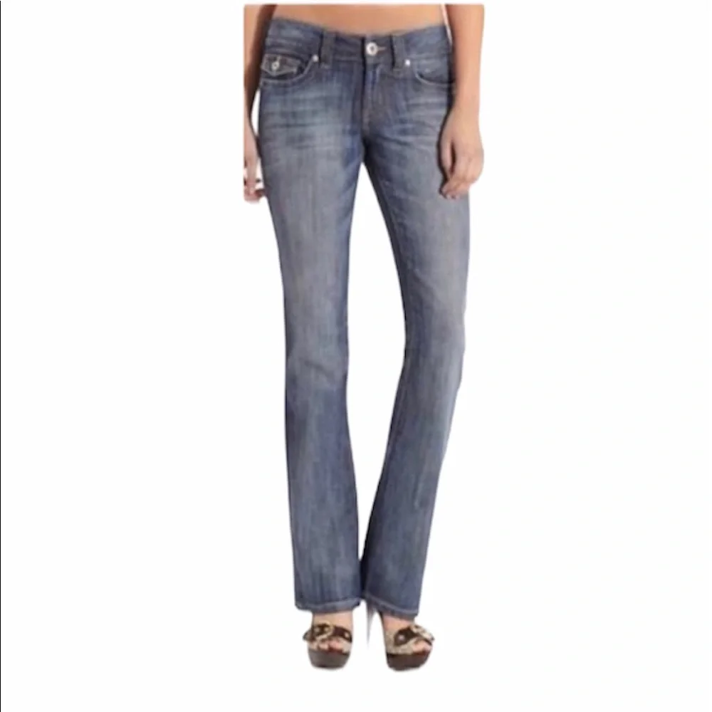 GUESS Doheny Jeans Size 32 Distressed Bootcut Medium Wash Y2K Denim